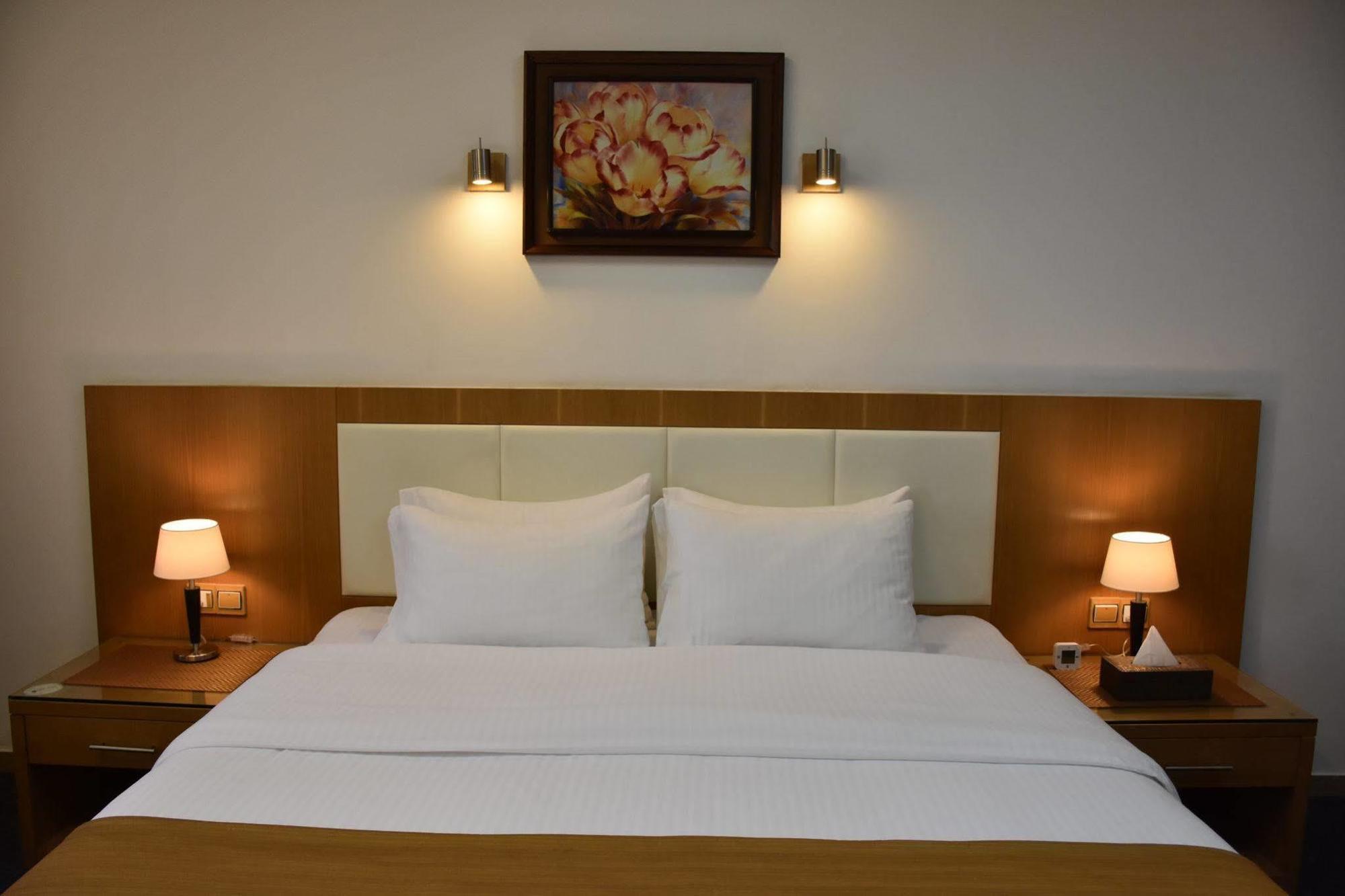 Hayali Suites Hotel Эрбиль Экстерьер фото