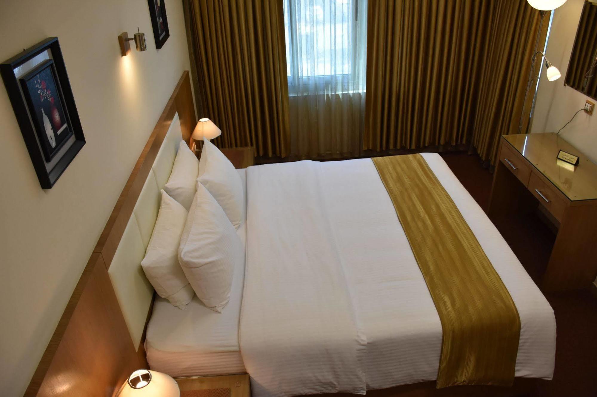 Hayali Suites Hotel Эрбиль Экстерьер фото